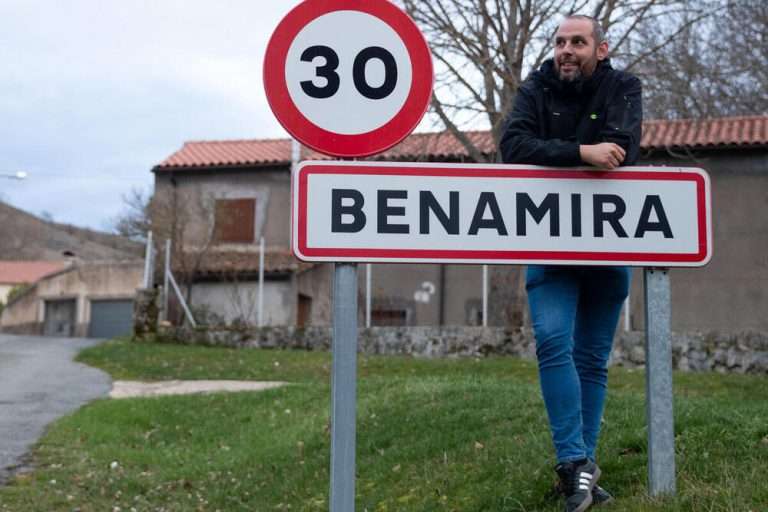 La historia del hombre que vive solo en un pueblo de España hace 16 años