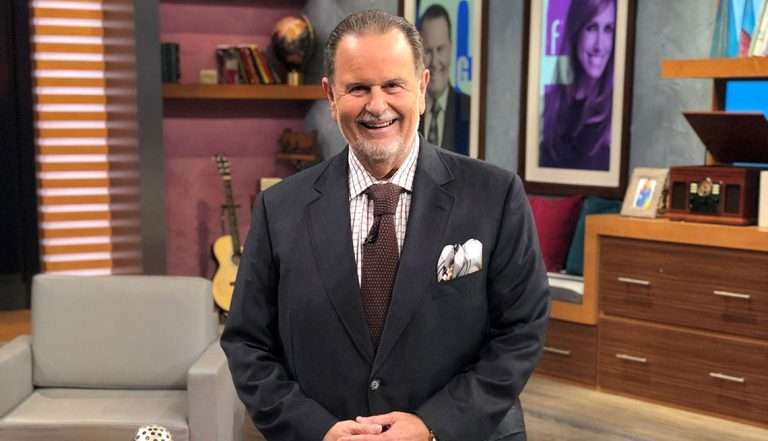 Raúl de Molina asegura que perdió 85% de su audición